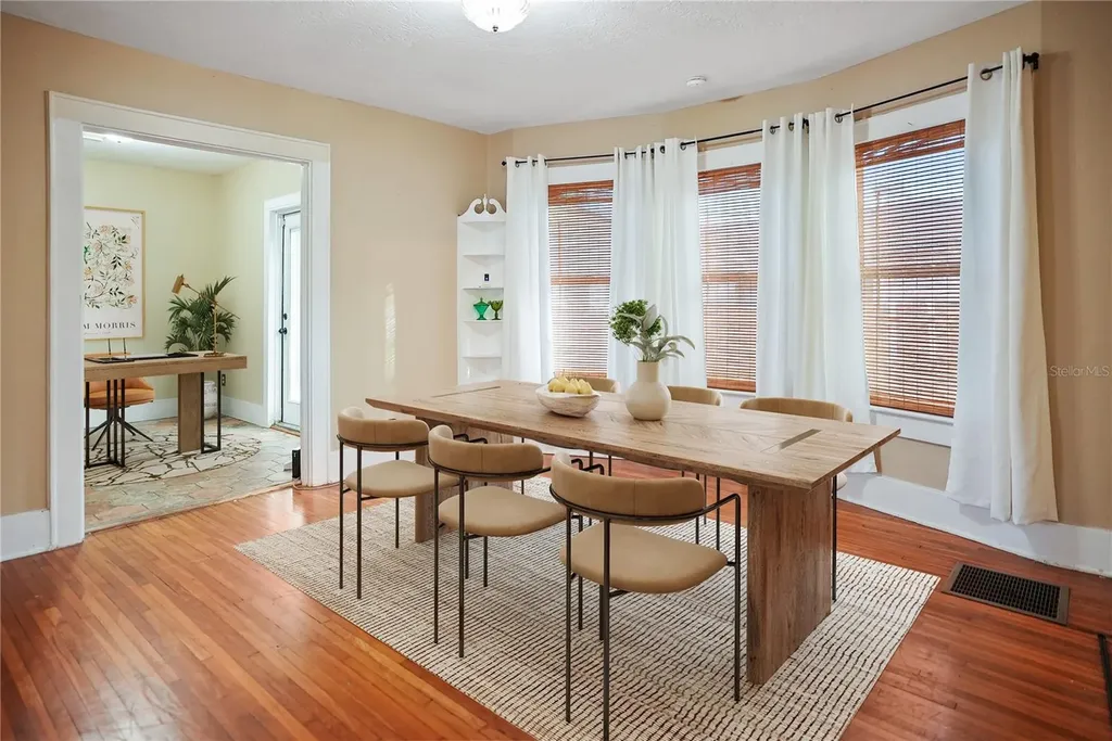 1013 Magnolia Drive Clearwater FL 33756