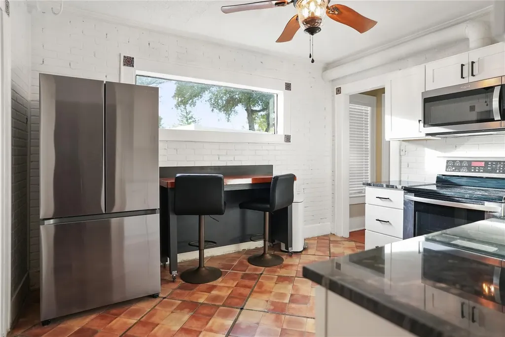 1013 Magnolia Drive Clearwater FL 33756