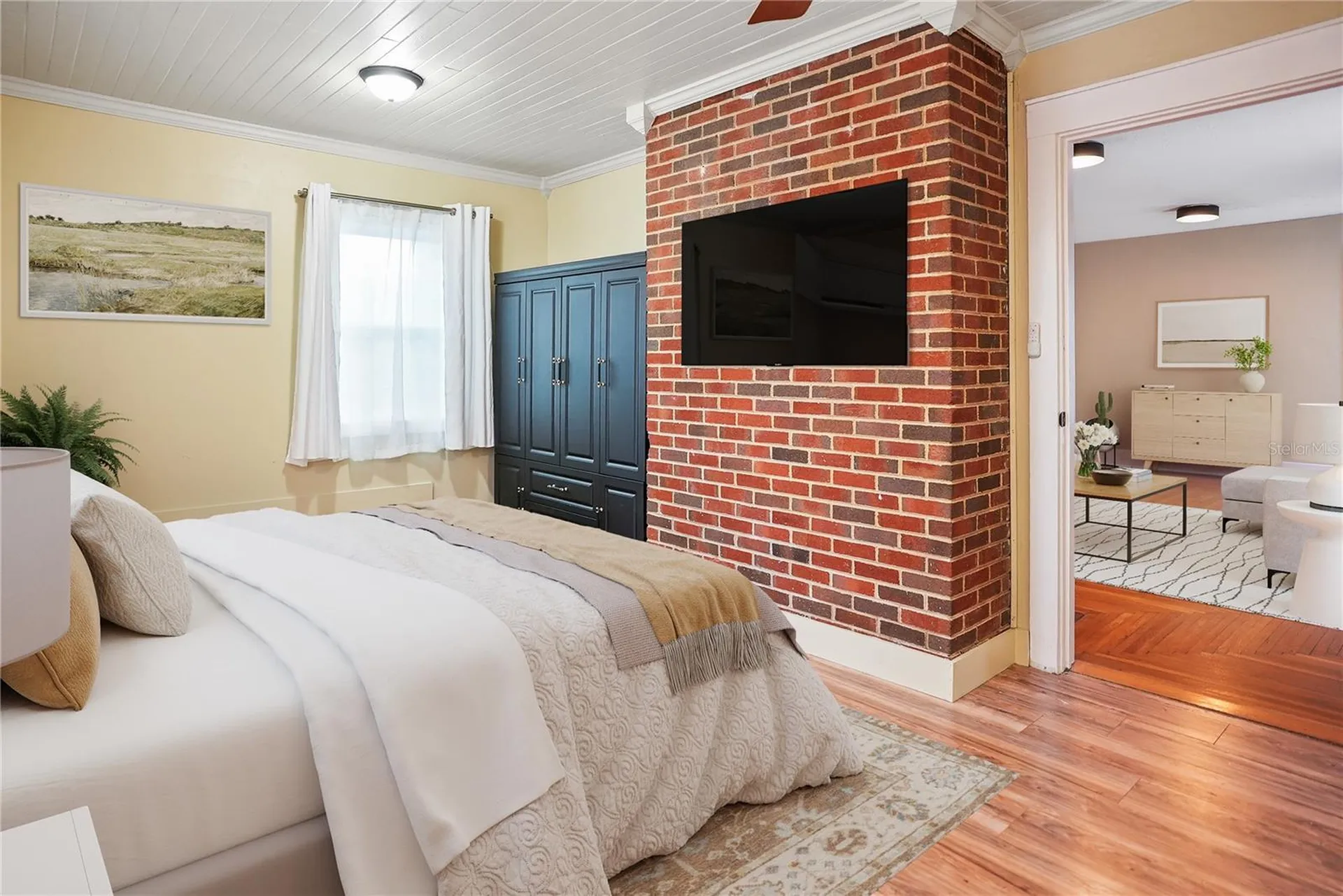 1013 Magnolia Drive Clearwater FL 33756