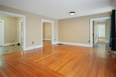 1013 Magnolia Drive Clearwater FL 33756