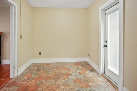 1013 Magnolia Drive Clearwater FL 33756