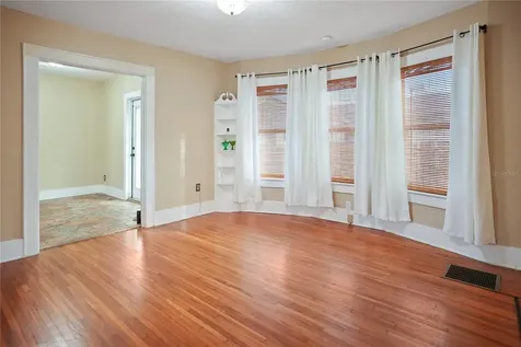 1013 Magnolia Drive Clearwater FL 33756