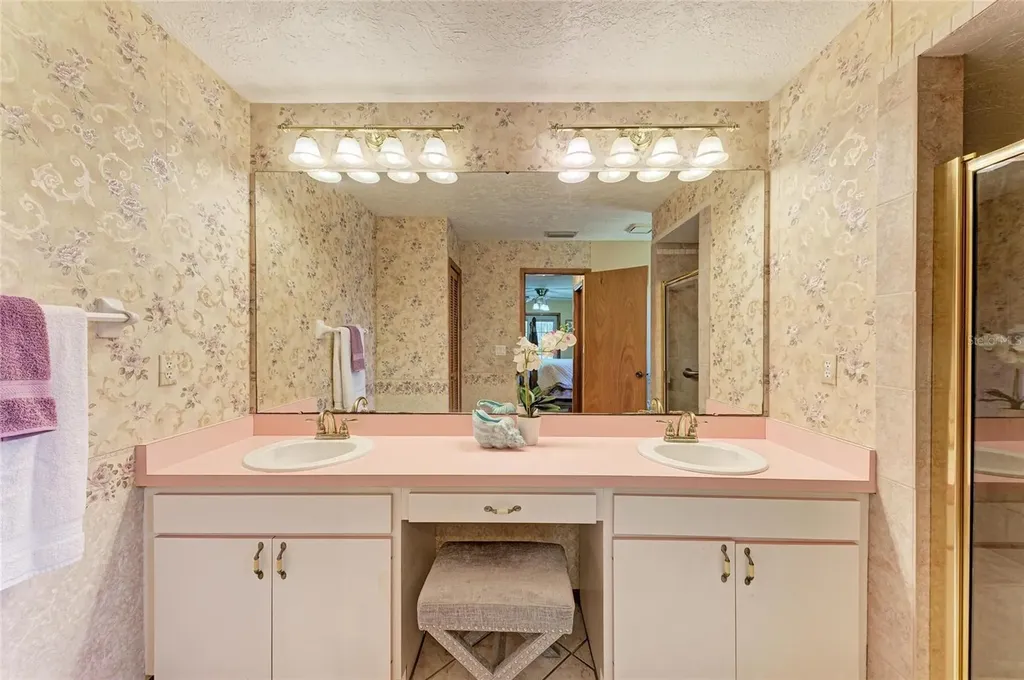 410 136th Court E Bradenton FL 34212