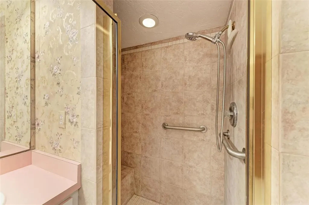 410 136th Court E Bradenton FL 34212
