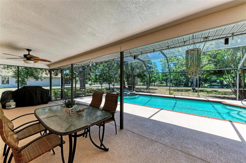 410 136th Court E Bradenton FL 34212