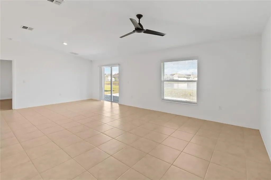 292 Pineywoods Street St Cloud FL 34772