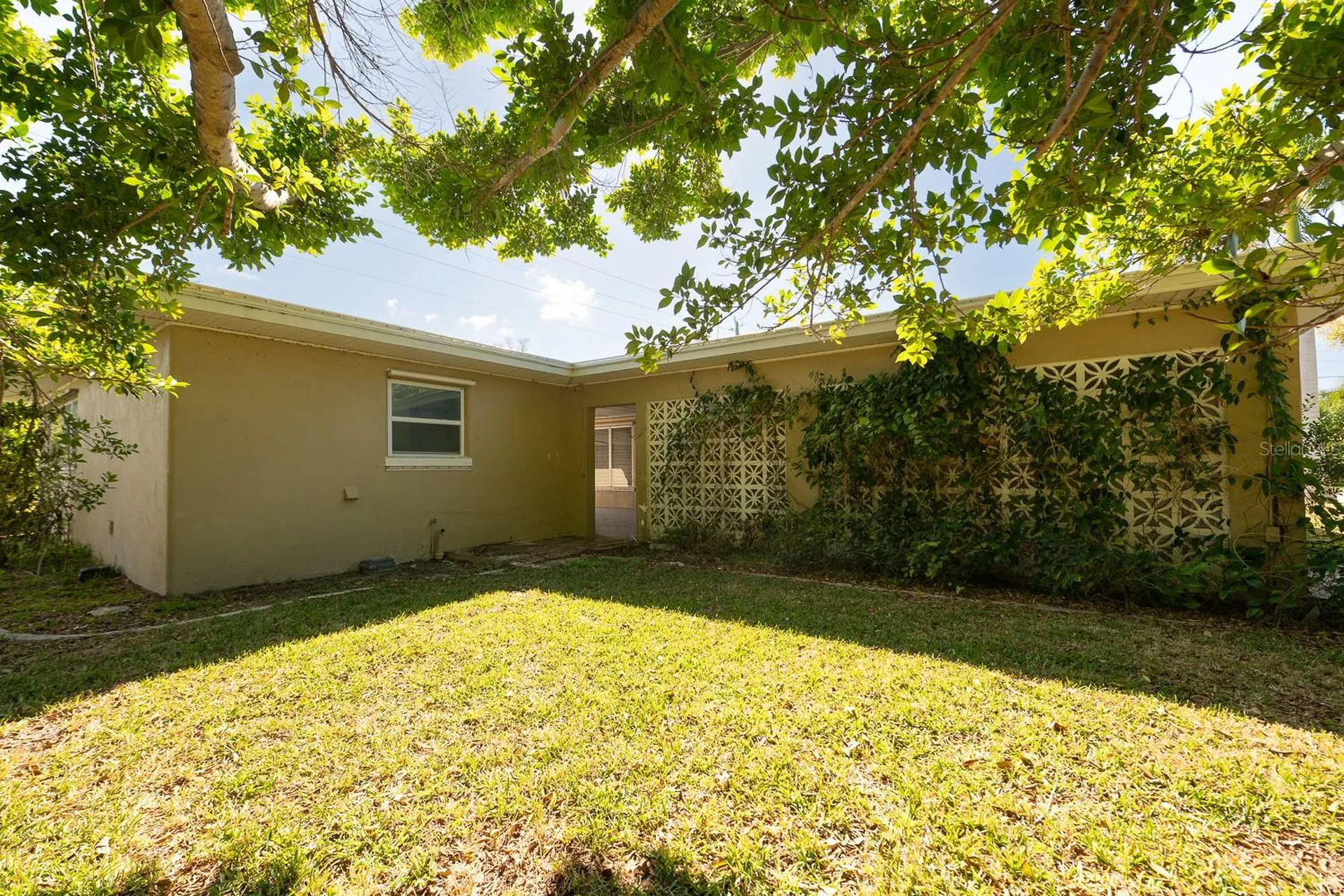 410 W Charlotte Avenue Punta Gorda FL 33950