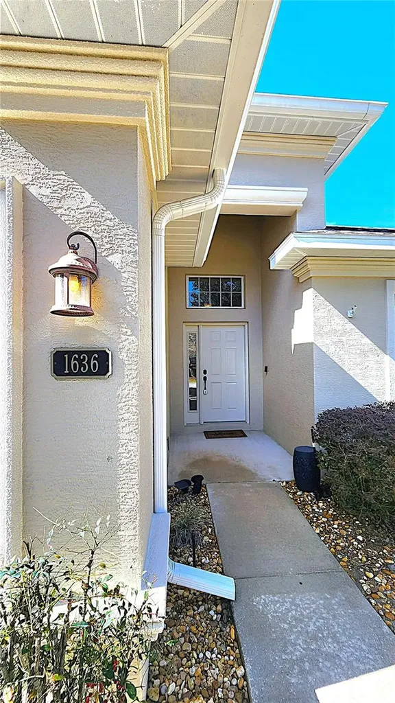 1636 W Caroline Path Lecanto FL 34461