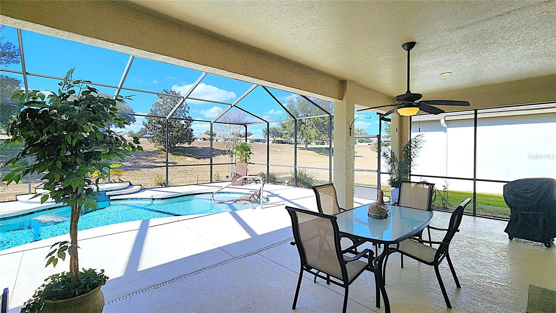1636 W Caroline Path Lecanto FL 34461