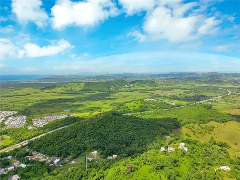 Bo Maizales Calle Borges Final Naguabo PR 00718