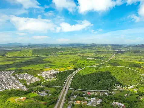 Bo Maizales Calle Borges Final Naguabo PR 00718