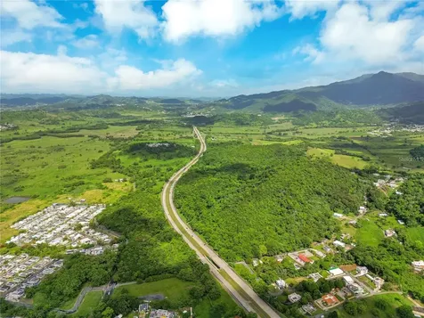 Bo Maizales Calle Borges Final Naguabo PR 00718