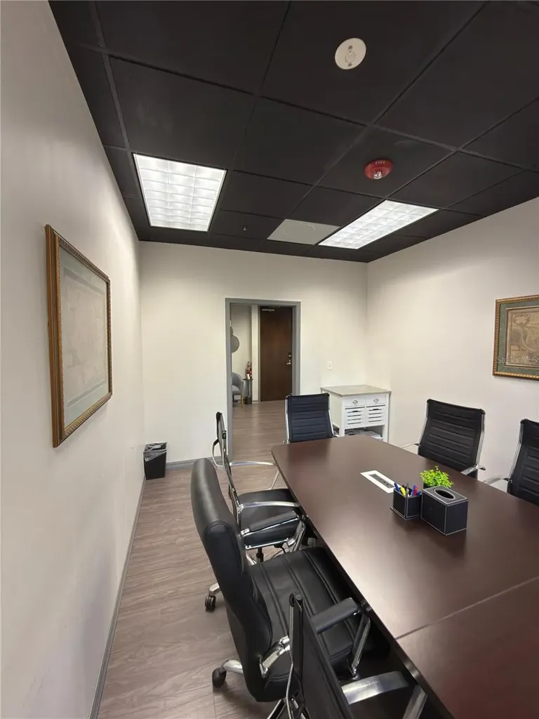 6735 Conroy Road Orlando FL 32835