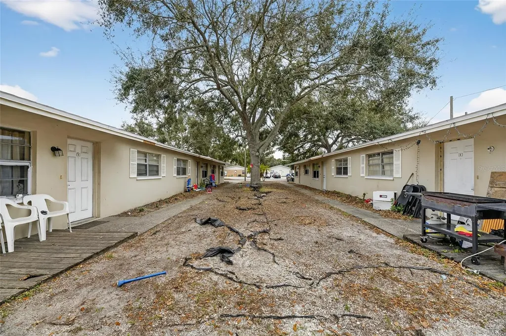 3735 141st Place Largo FL 33771