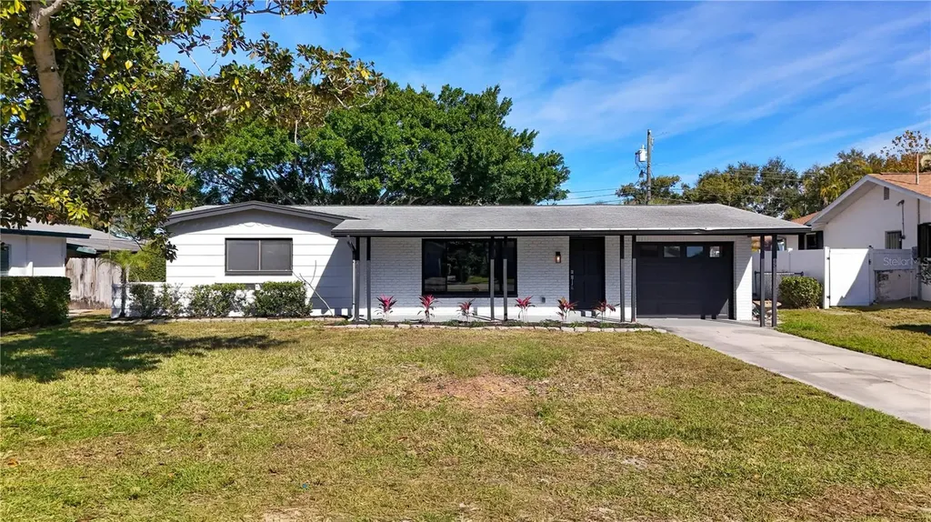 13845 94th Avenue Seminole FL 33776