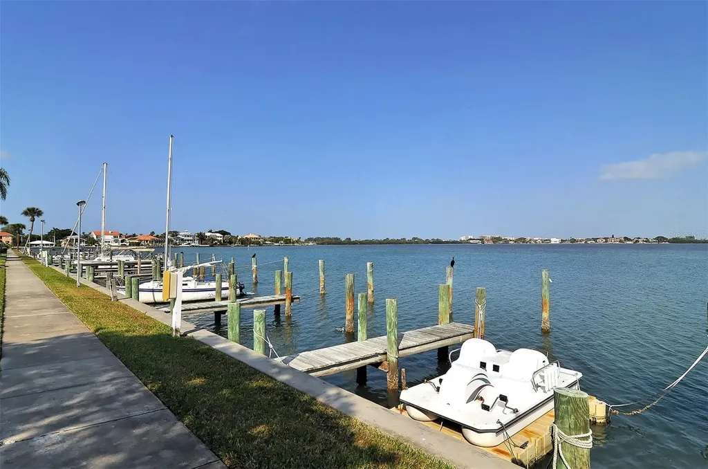 761 John Ringling Boulevard Sarasota FL 34236