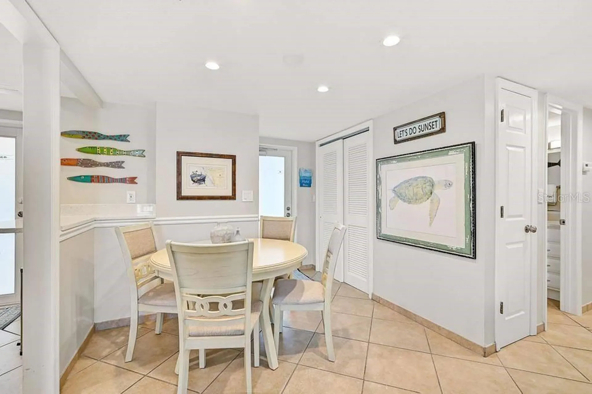 6154 Midnight Pass Road Sarasota FL 34242