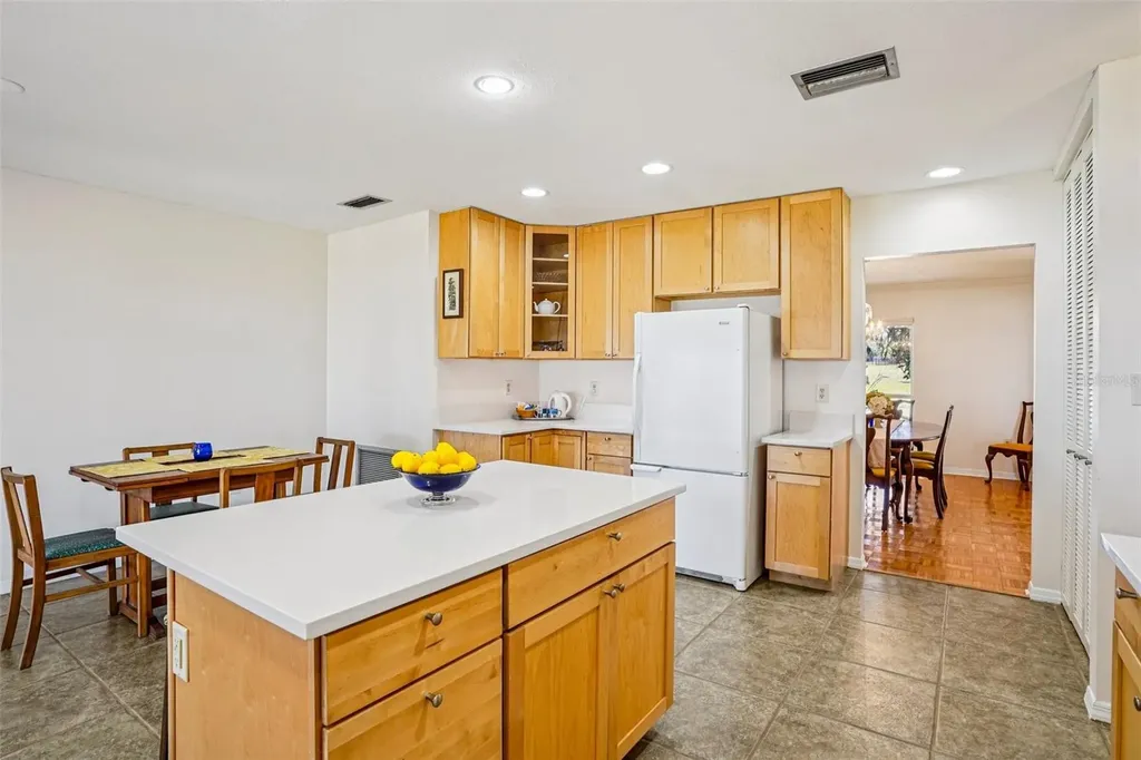 37048 County Road 452 Grand Island FL 32735