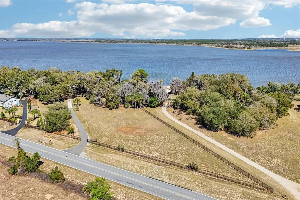 37048 County Road 452 Grand Island FL 32735