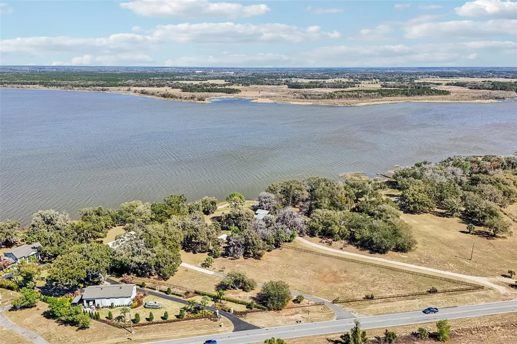37048 County Road 452 Grand Island FL 32735