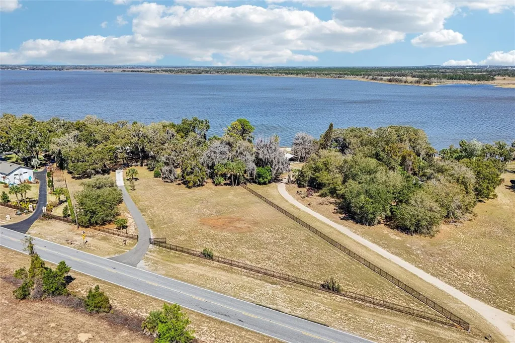 37048 County Road 452 Grand Island FL 32735