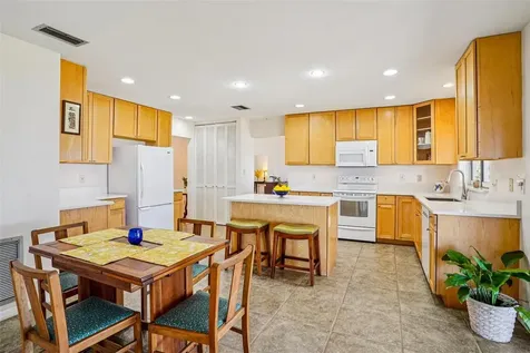 37048 County Road 452 Grand Island FL 32735