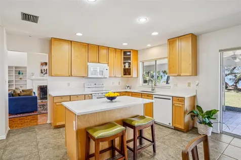 37048 County Road 452 Grand Island FL 32735