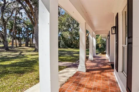 37048 County Road 452 Grand Island FL 32735