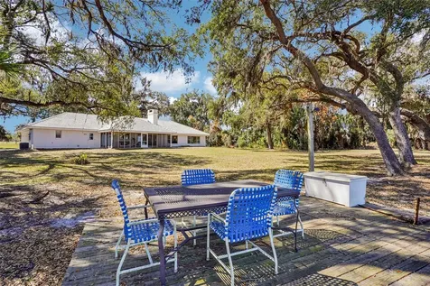 37048 County Road 452 Grand Island FL 32735