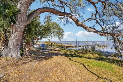37048 County Road 452 Grand Island FL 32735