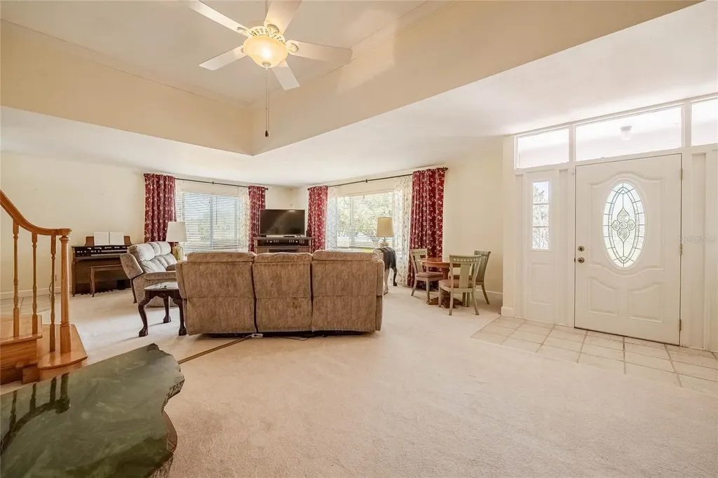 102 S Lakeshore Boulevard Lake Wales FL 33853