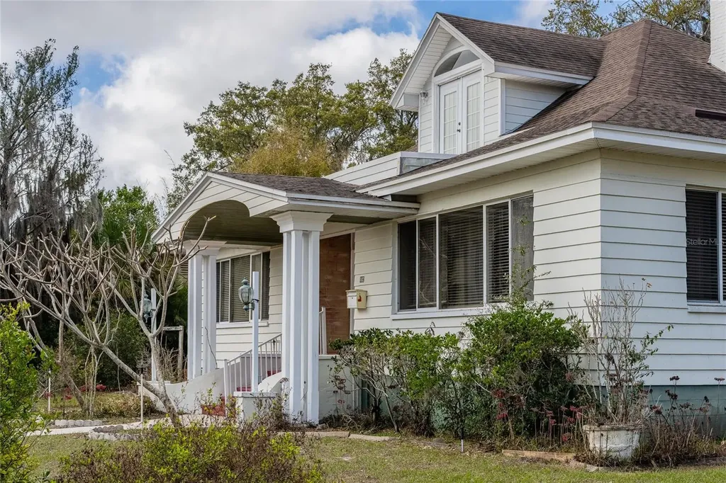 102 S Lakeshore Boulevard Lake Wales FL 33853