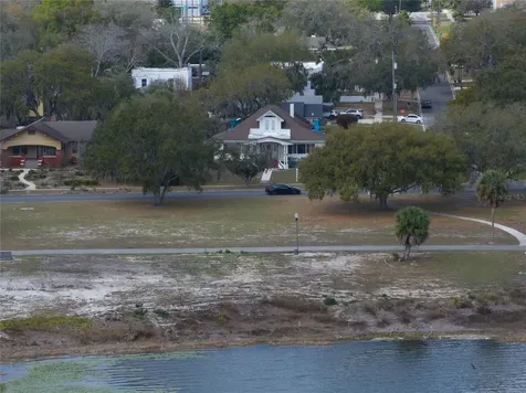 102 S Lakeshore Boulevard Lake Wales FL 33853