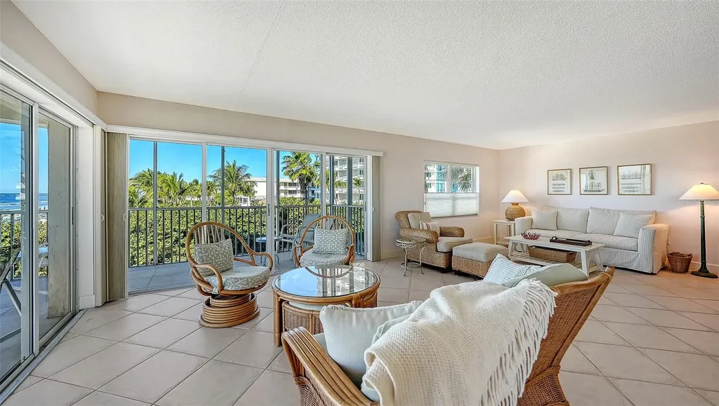 800 Benjamin Franklin Drive Sarasota FL 34236