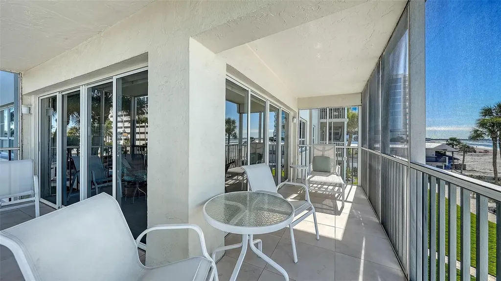 800 Benjamin Franklin Drive Sarasota FL 34236