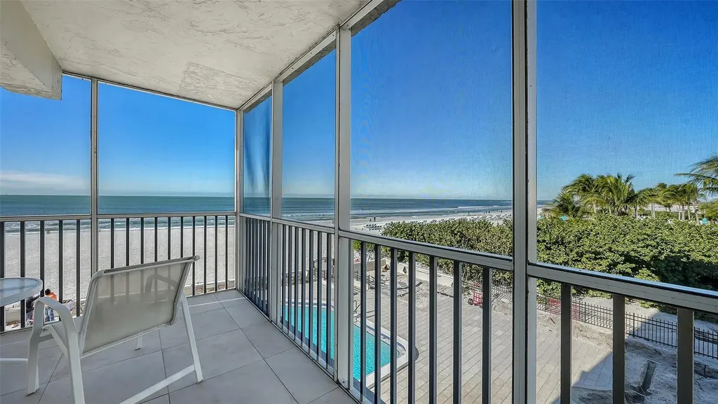 800 Benjamin Franklin Drive Sarasota FL 34236
