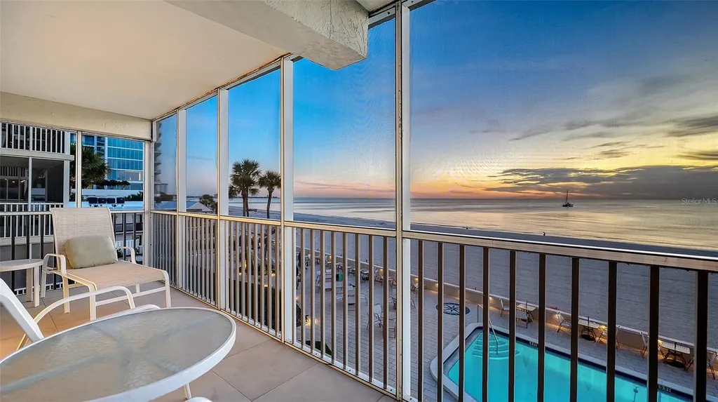 800 Benjamin Franklin Drive Sarasota FL 34236
