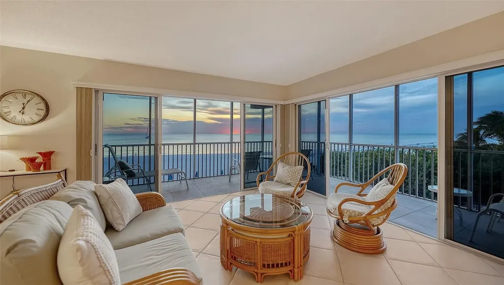 800 Benjamin Franklin Drive Sarasota FL 34236