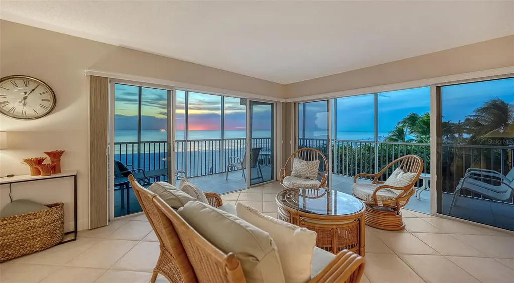 800 Benjamin Franklin Drive Sarasota FL 34236