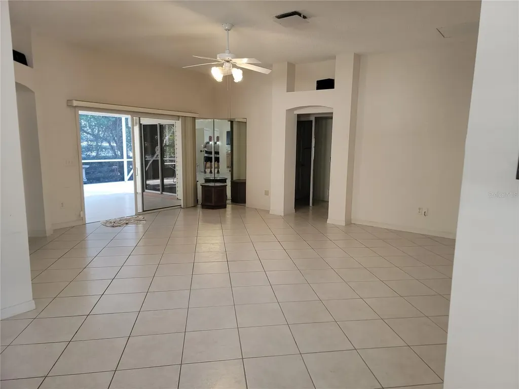1033 Oak Forest Drive The Villages FL 32162