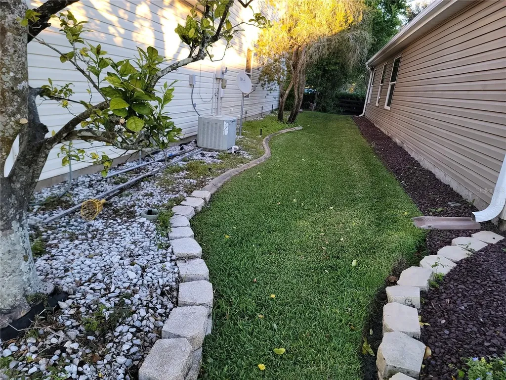1033 Oak Forest Drive The Villages FL 32162