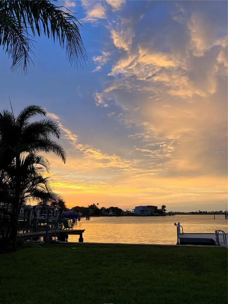 406 161st Avenue Redington Beach FL 33708
