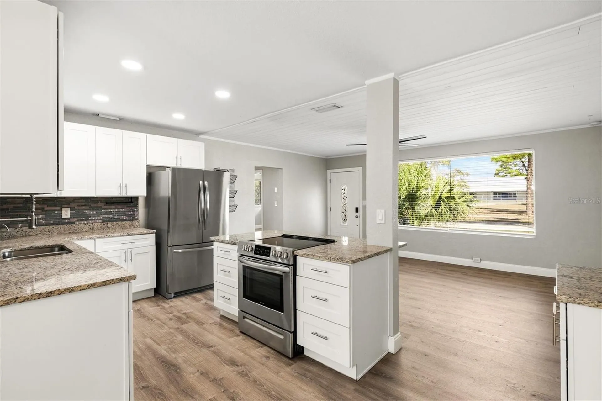 2586 Tami Sola Street Sarasota FL 34237