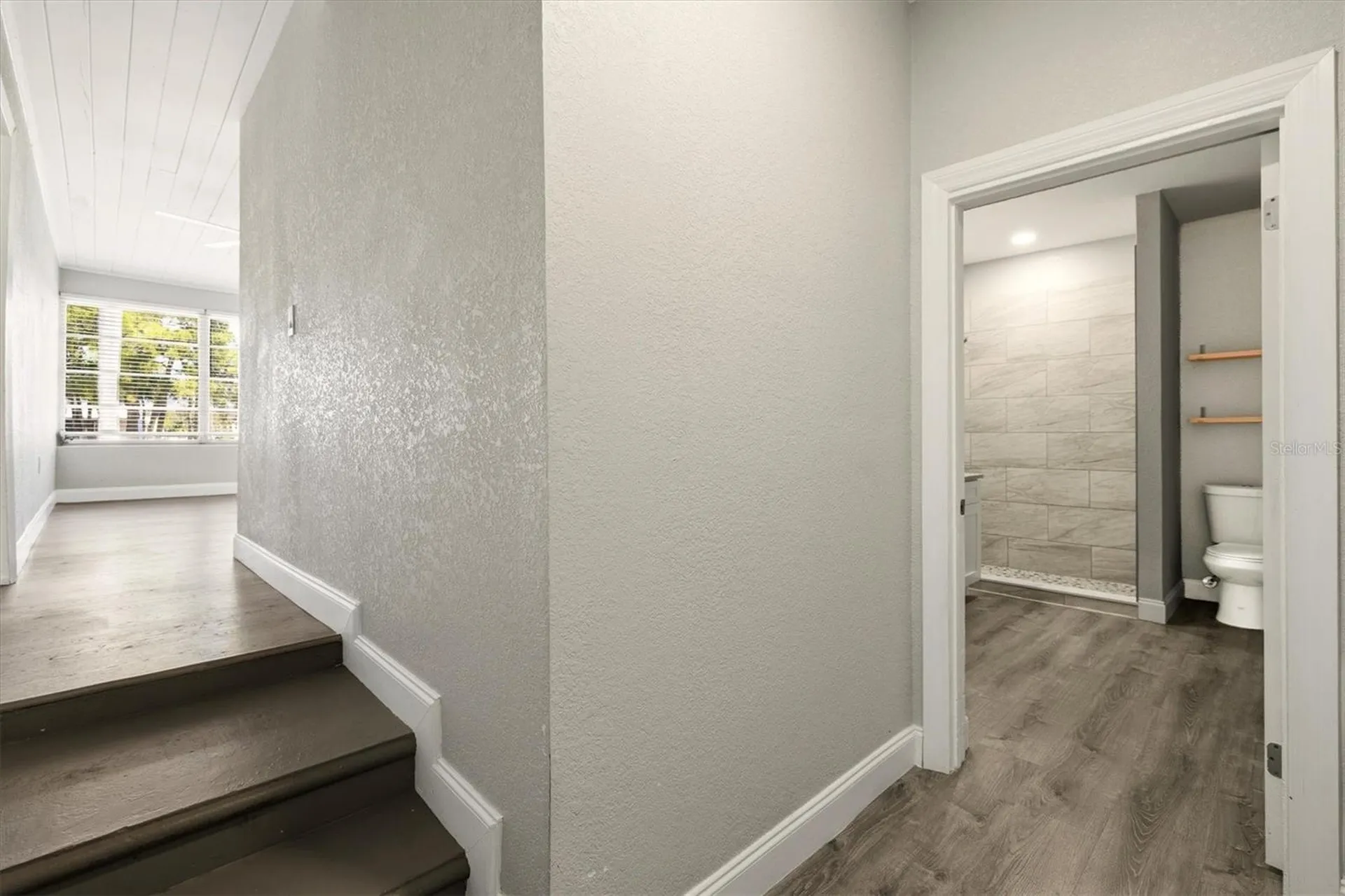 2586 Tami Sola Street Sarasota FL 34237