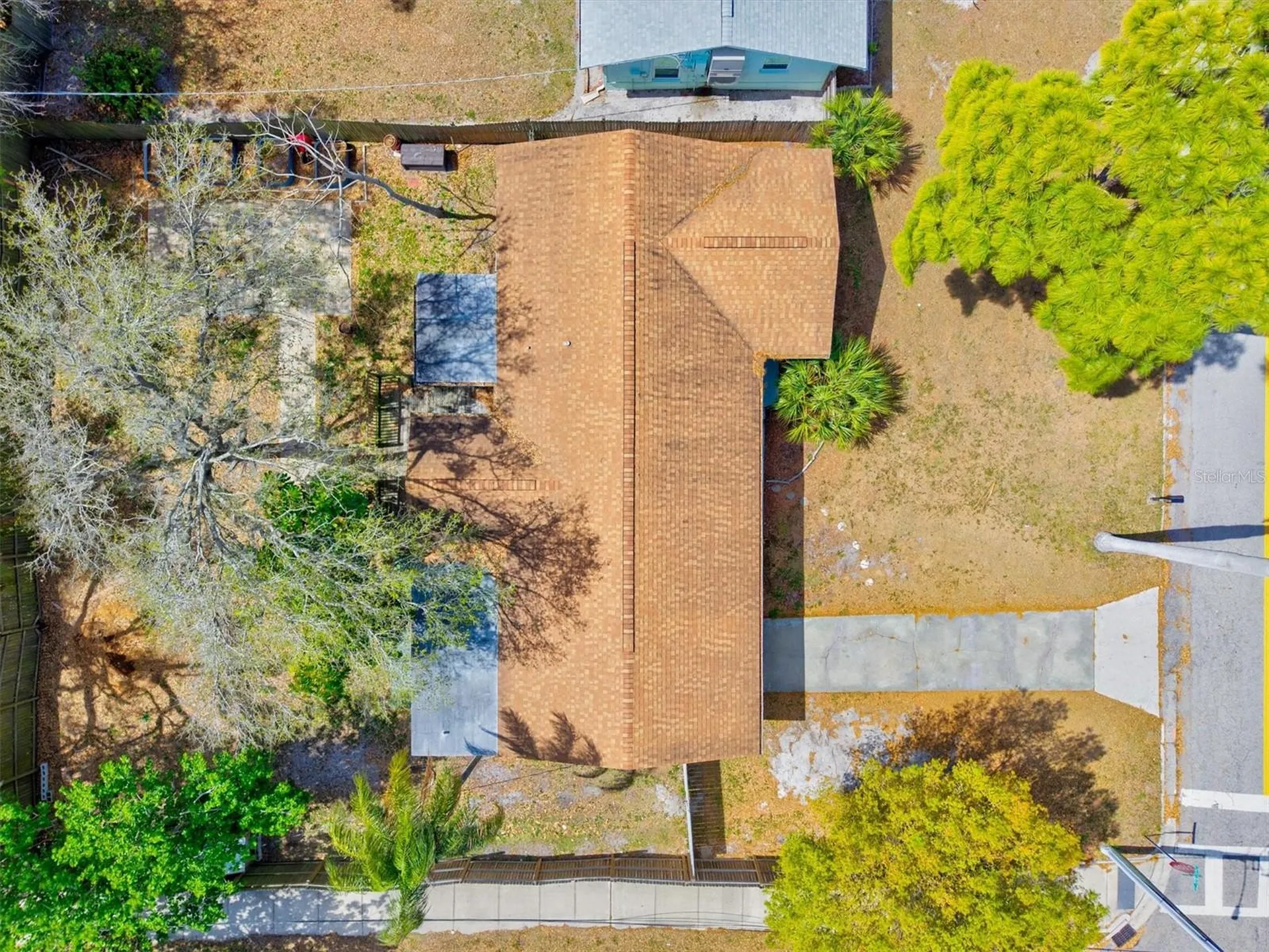 2586 Tami Sola Street Sarasota FL 34237