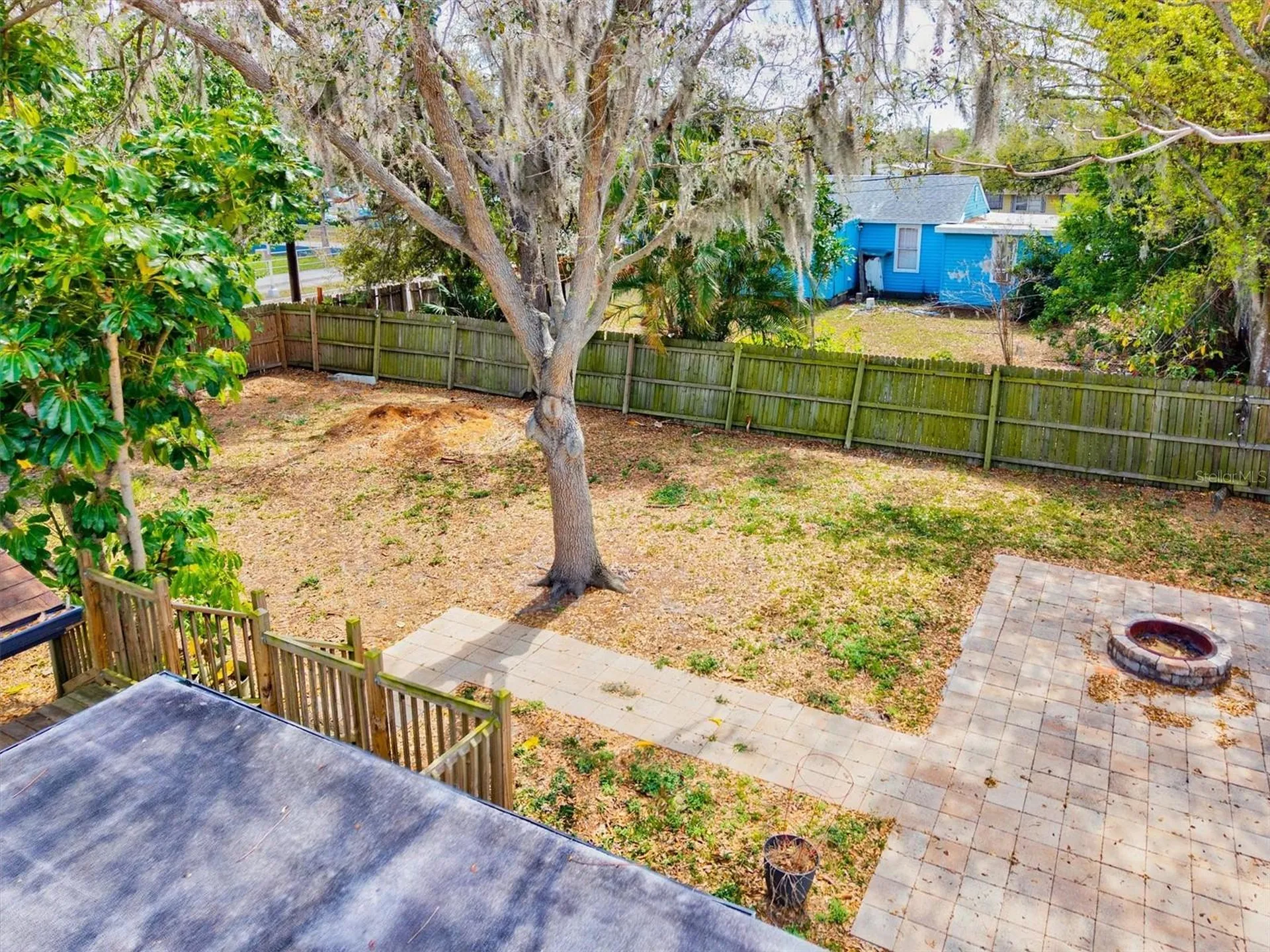 2586 Tami Sola Street Sarasota FL 34237