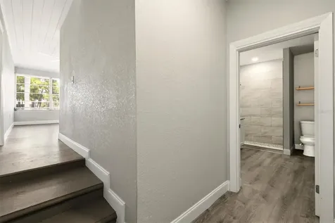2586 Tami Sola Street Sarasota FL 34237