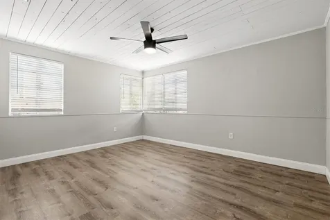 2586 Tami Sola Street Sarasota FL 34237