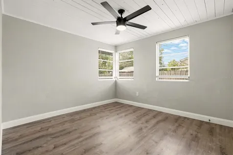 2586 Tami Sola Street Sarasota FL 34237