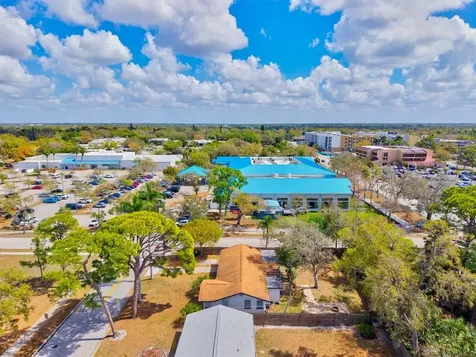 2586 Tami Sola Street Sarasota FL 34237